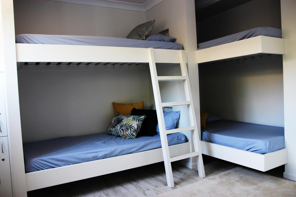 Yeppoon Beachhouse Екстер'єр фото
